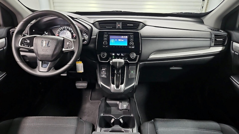 2017 Honda CR-V LX 9