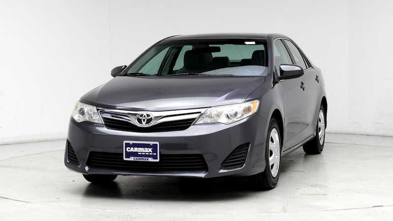 2014 Toyota Camry LE 4