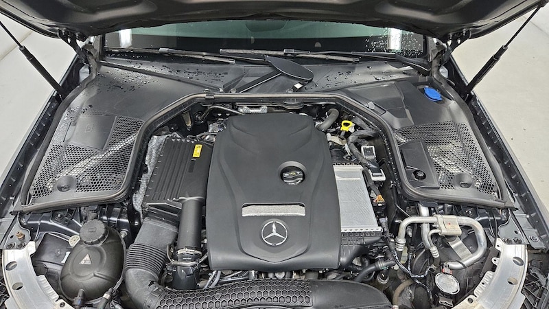 2017 Mercedes-Benz C-Class C 300 22