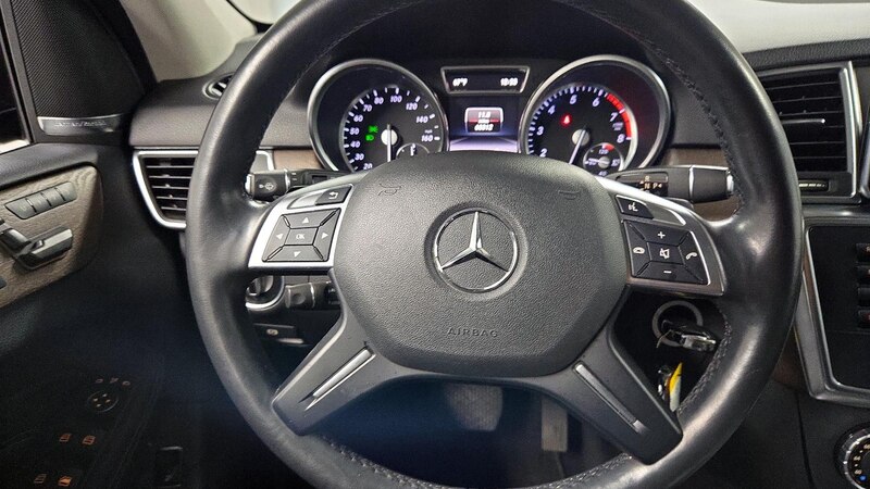 2015 Mercedes-Benz M-Class ML 350 10