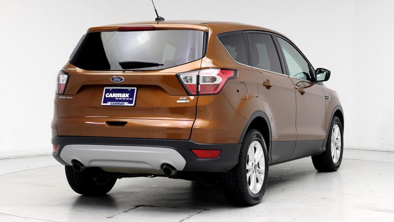 2017 Ford Escape SE 8