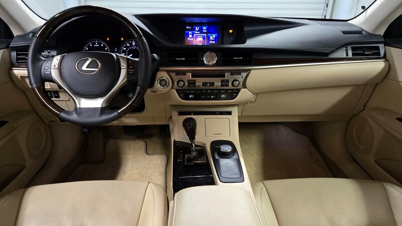 2014 Lexus ES 350 9