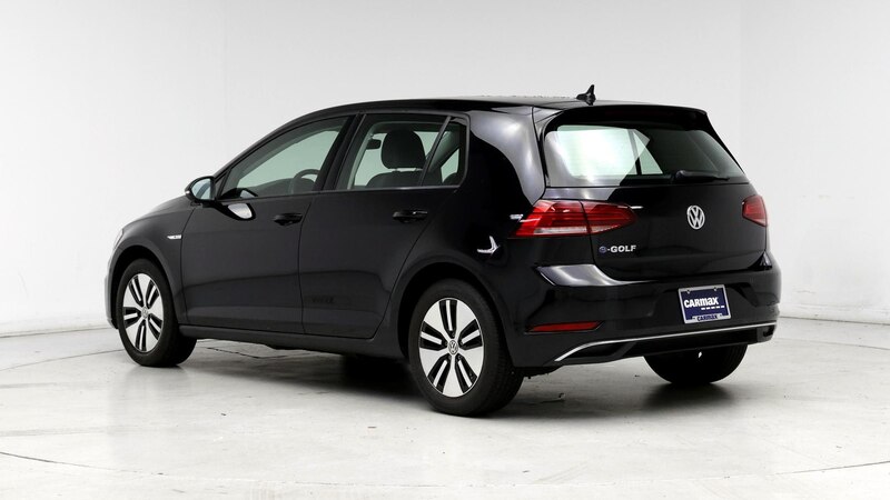 2019 Volkswagen Golf SEL 2