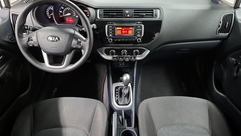 2016 Kia Rio5 LX 9