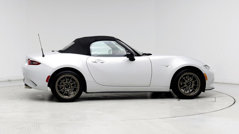 2016 Mazda MX-5 Miata Sport 7