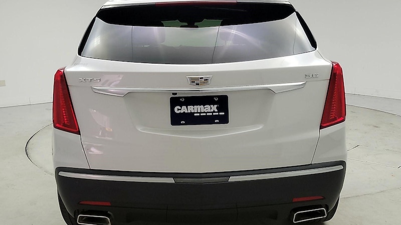 2018 Cadillac XT5  6