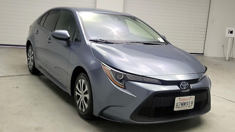 2022 Toyota Corolla LE Hero Image