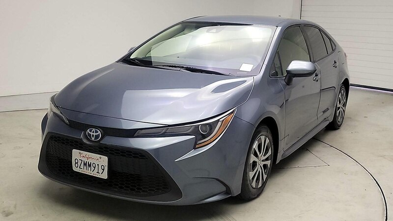 2022 Toyota Corolla LE 3