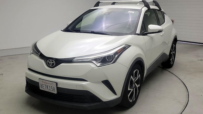 2018 Toyota C-HR XLE Hero Image