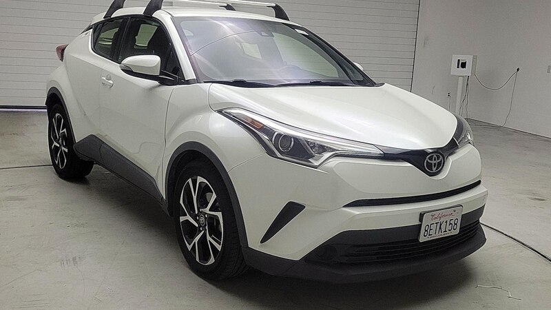 2018 Toyota C-HR XLE 3