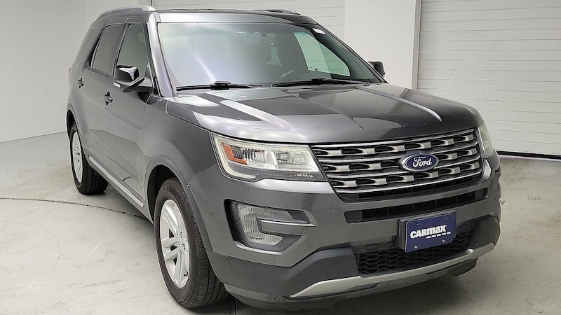 2017 Ford Explorer XLT 3