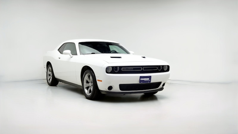 2019 Dodge Challenger SXT Hero Image