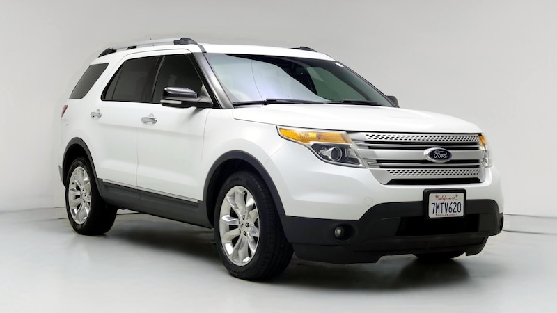 2015 Ford Explorer XLT Hero Image