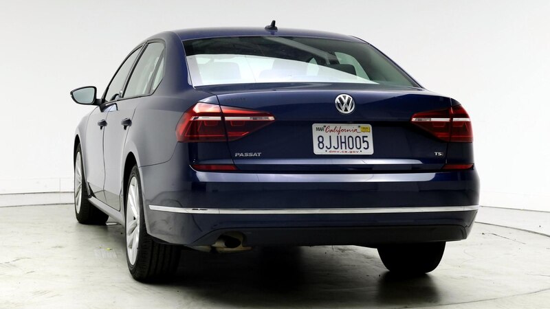 2019 Volkswagen Passat Wolfsburg Edition 6