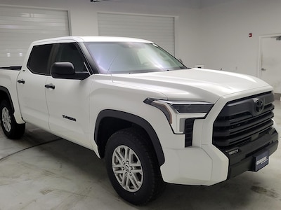 2024 Toyota Tundra SR5 -
                Los Angeles, CA