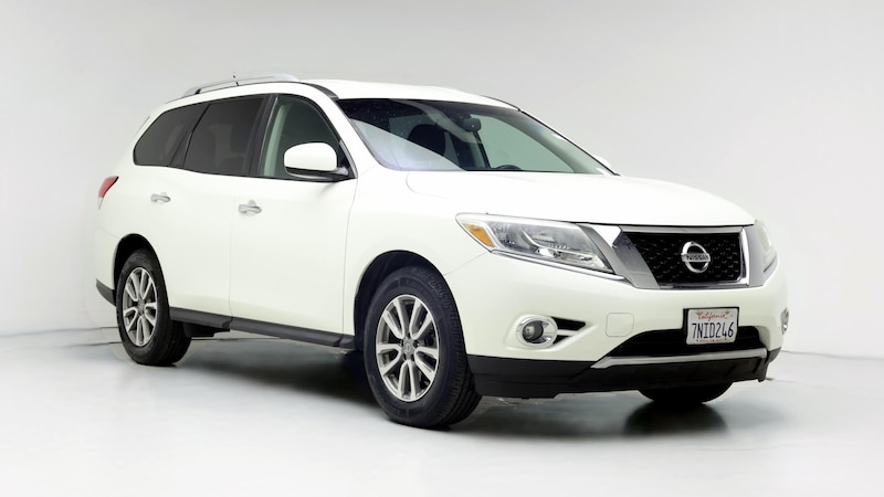 2015 Nissan Pathfinder SV Hero Image