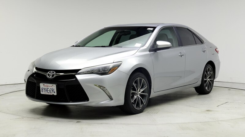 2017 Toyota Camry XSE 4