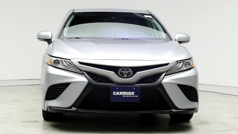 2019 Toyota Camry XSE 5