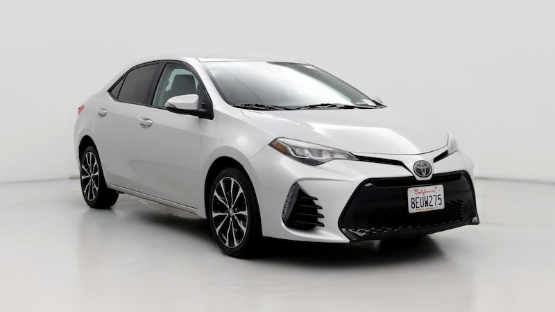 2018 Toyota Corolla SE Hero Image