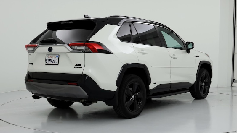 2021 Toyota RAV4 XSE 8