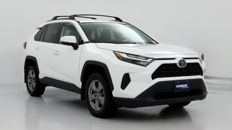 2022 Toyota RAV4 XLE Hero Image