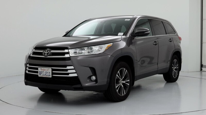 2019 Toyota Highlander Plus 4