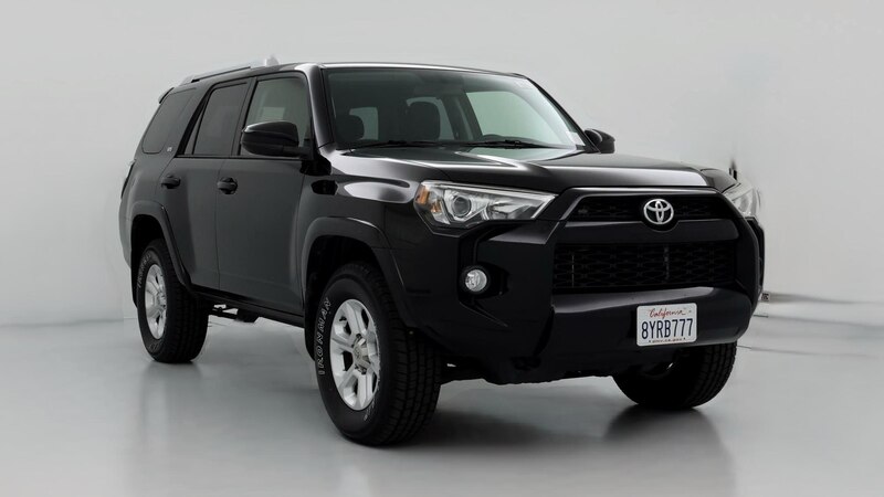 2017 Toyota 4Runner SR5 Hero Image