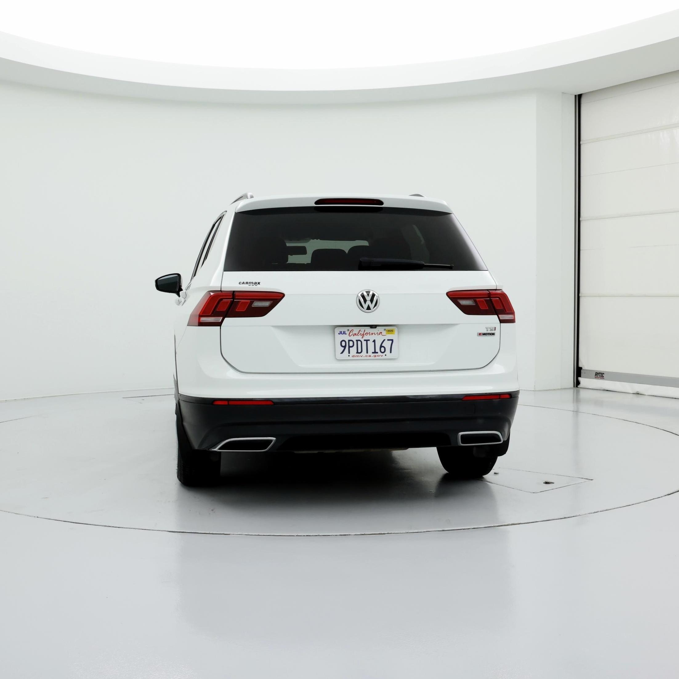 Thumbnail: 2018 Volkswagen Tiguan - 6