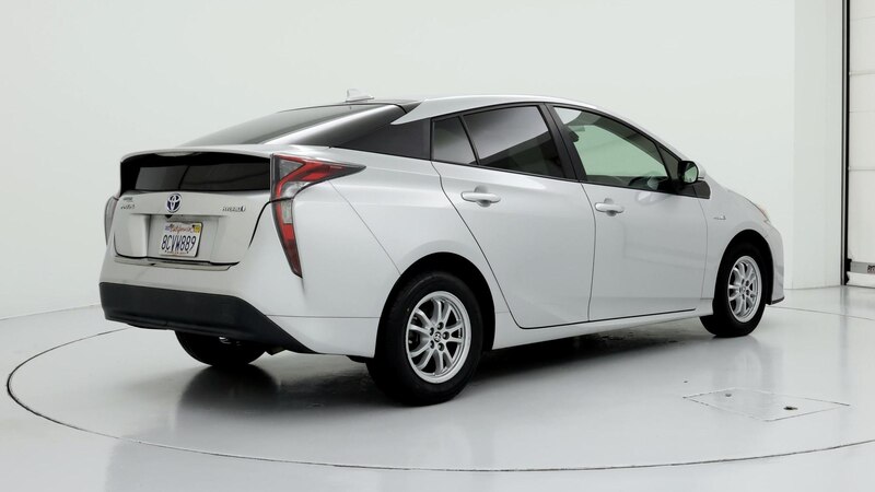 2017 Toyota Prius One 8