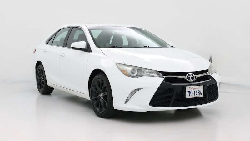 2015 Toyota Camry XSE Hero Image