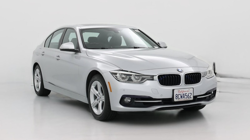 2018 BMW 3 Series 330i Hero Image
