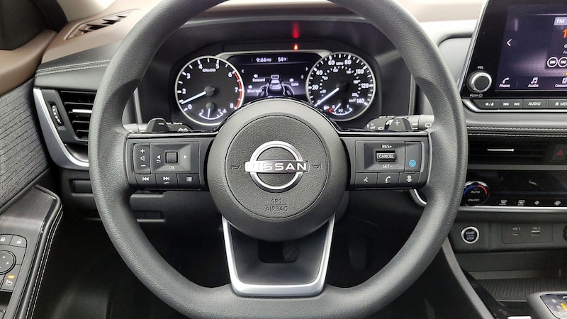 2023 Nissan Rogue SV 10