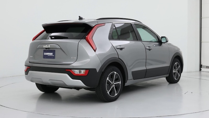 2023 Kia Niro EX 8