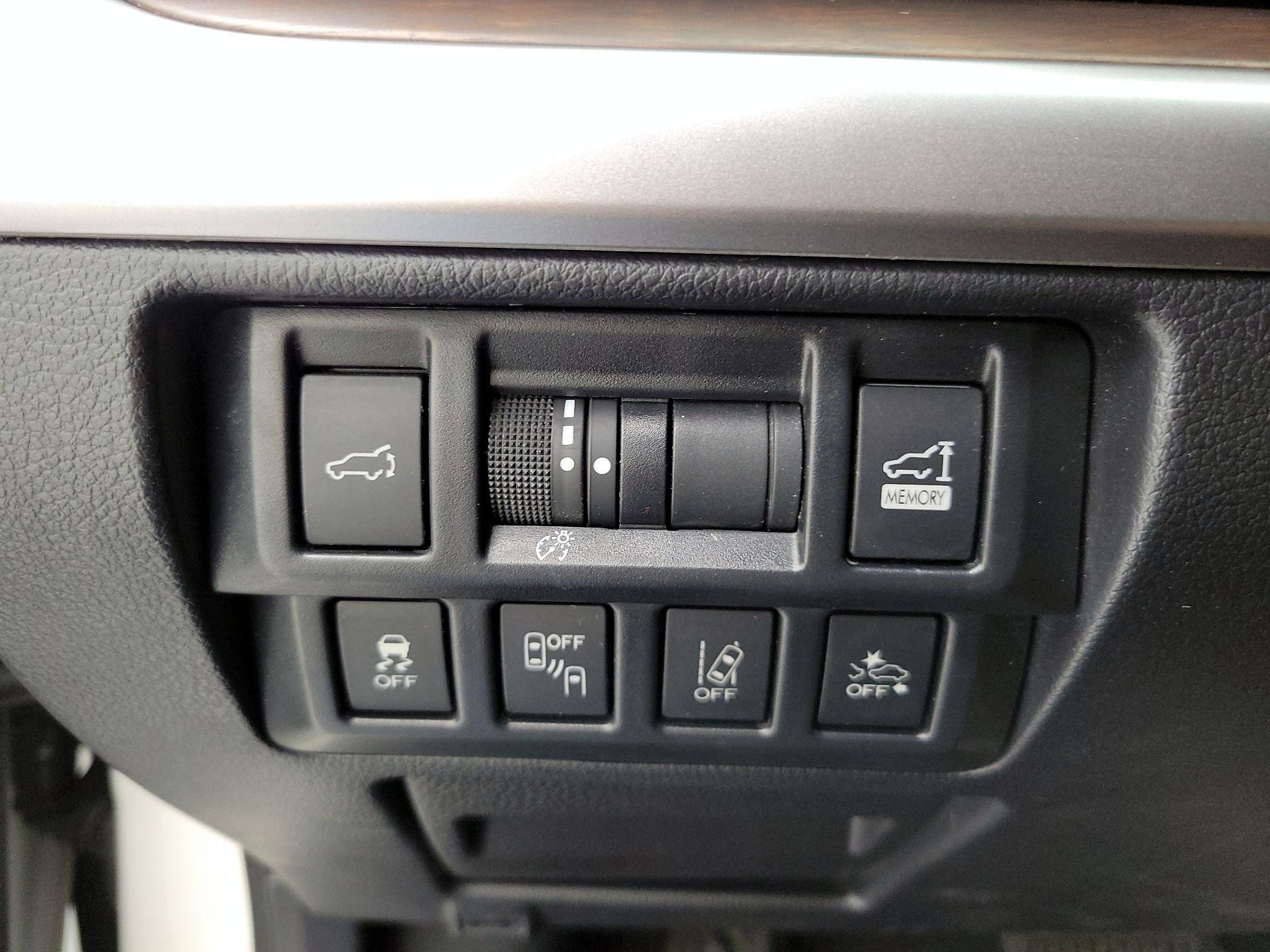 Thumbnail: 2019 Subaru Outback - 13