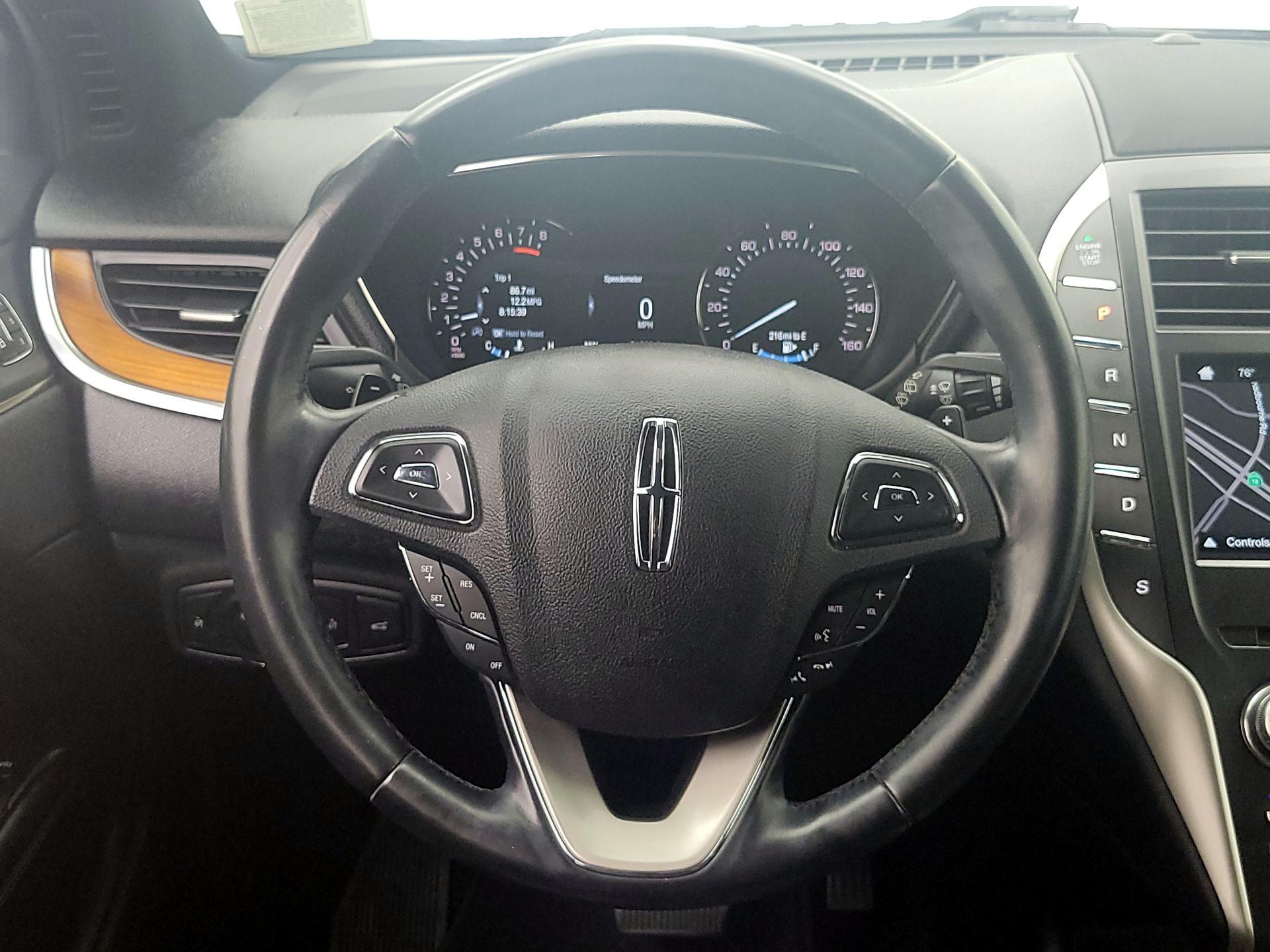 Thumbnail: 2018 Lincoln MKC - 10
