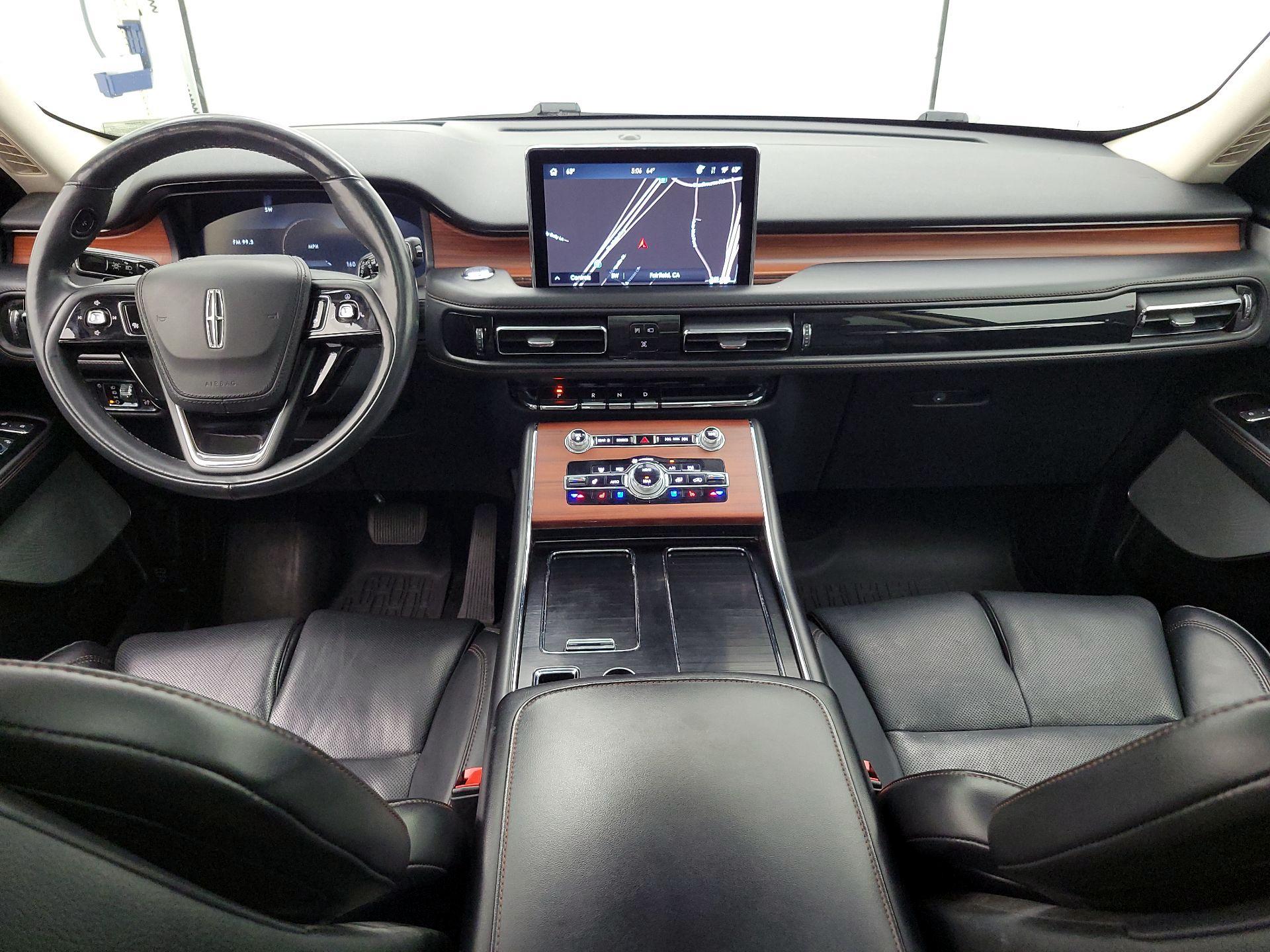 Thumbnail: 2021 Lincoln Aviator - 9