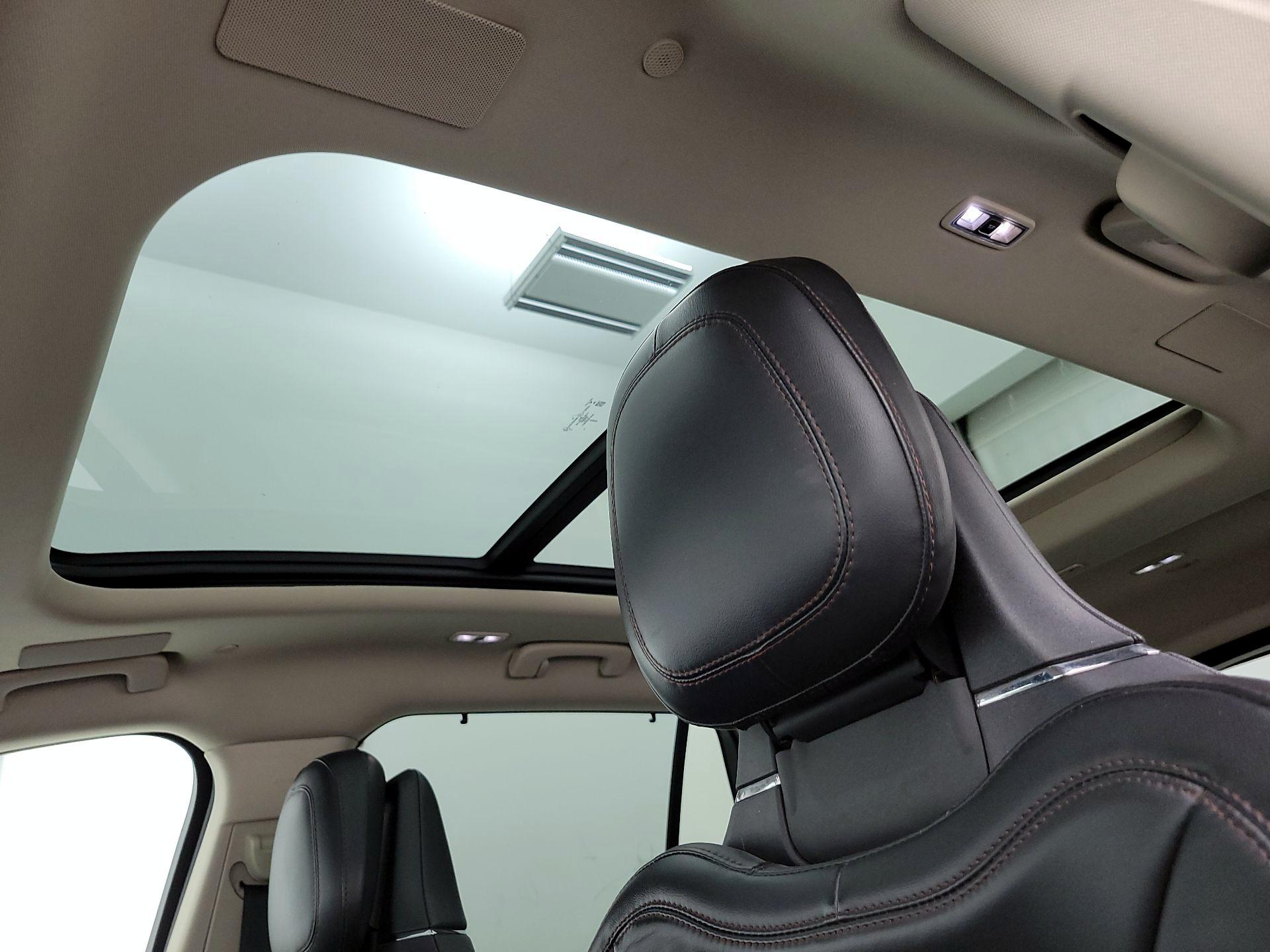 Thumbnail: 2021 Lincoln Aviator - 20