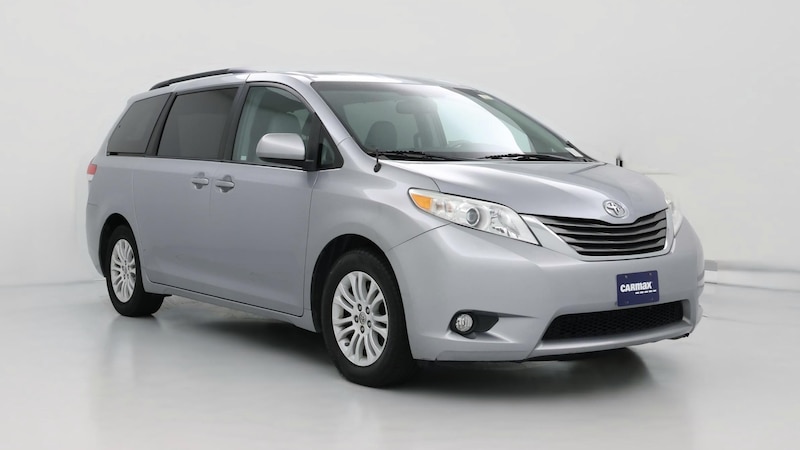 2014 Toyota Sienna XLE Hero Image
