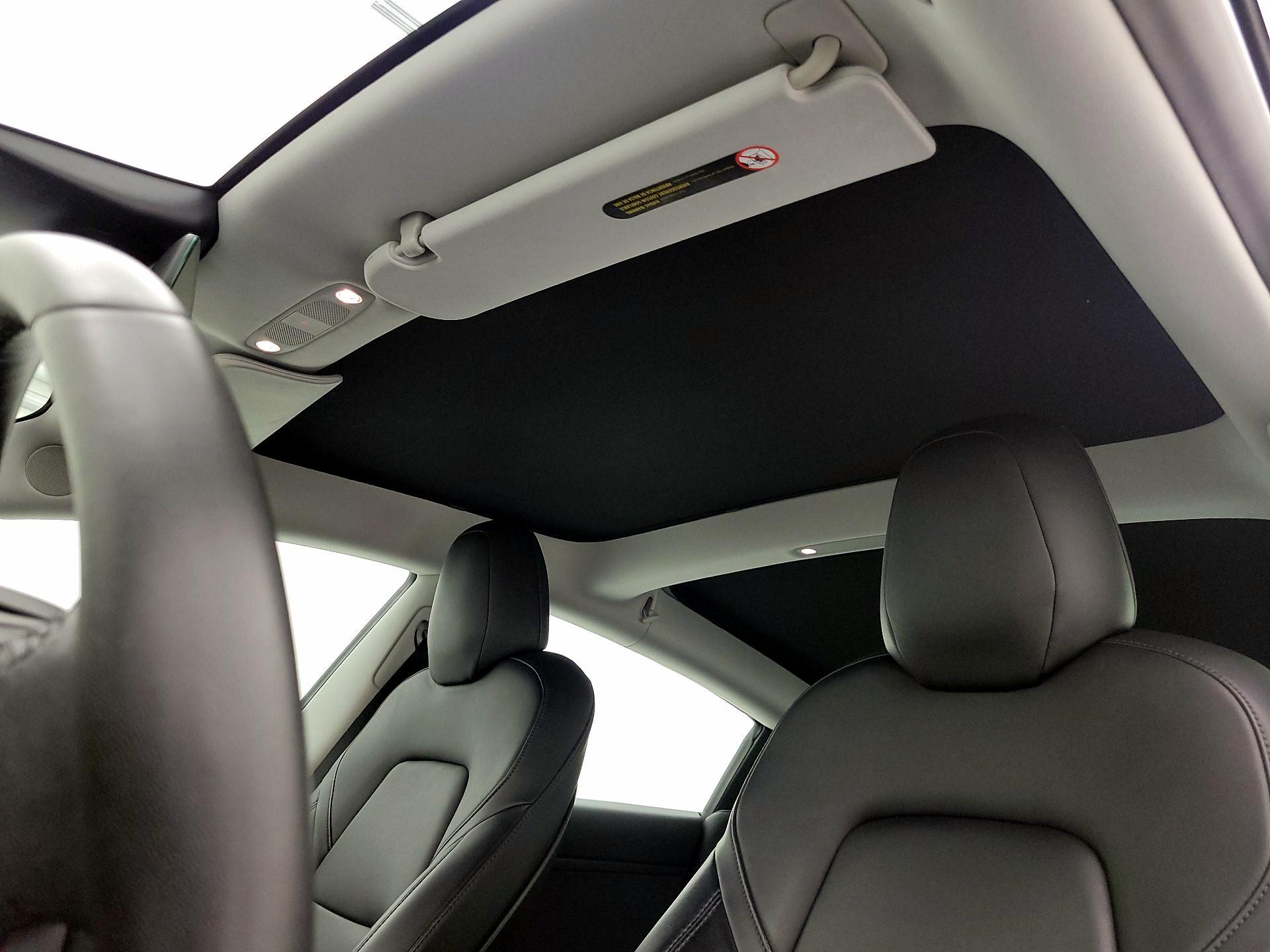 Thumbnail: 2020 Tesla Model 3 - 18