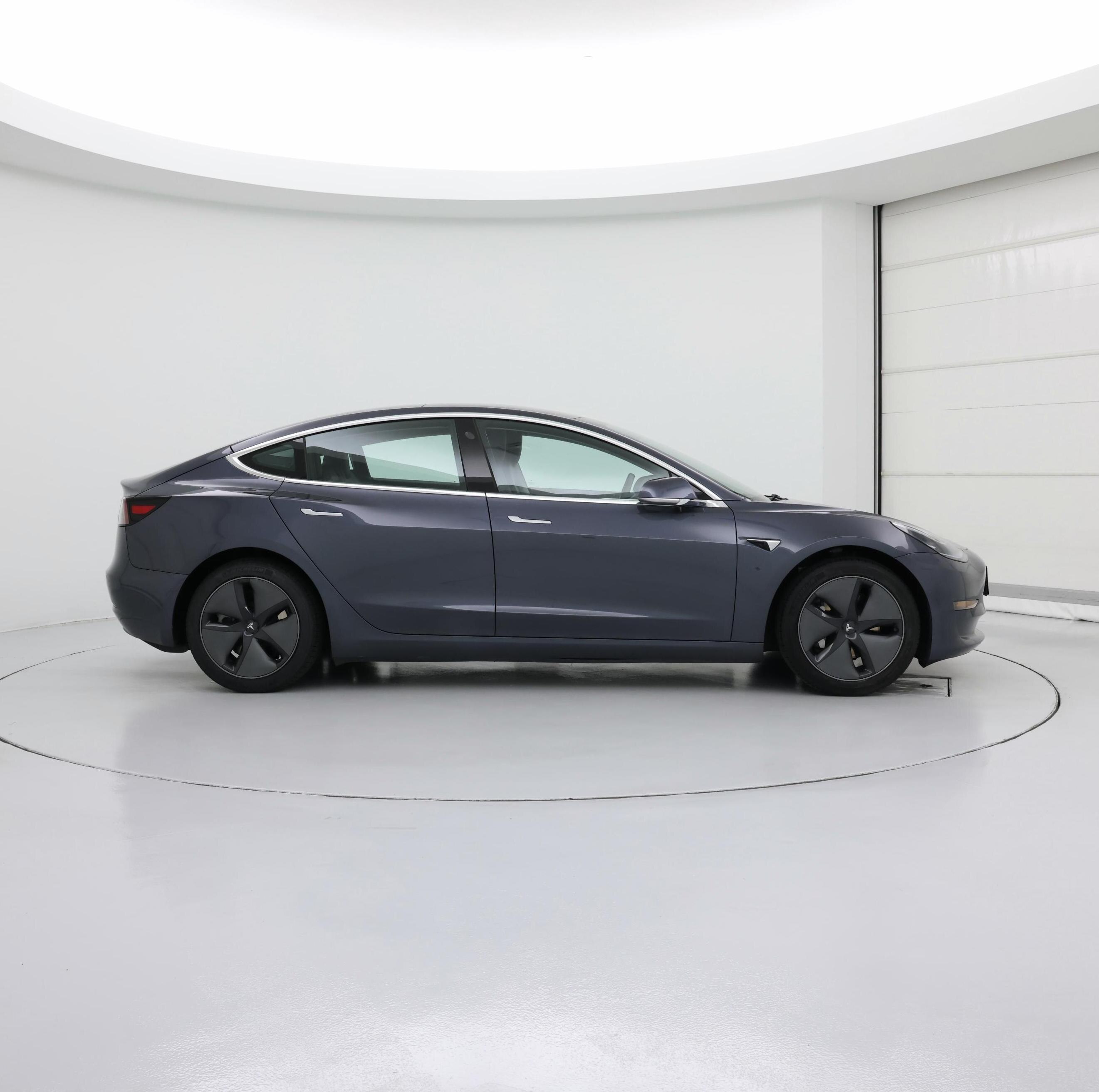 Thumbnail: 2020 Tesla Model 3 - 7