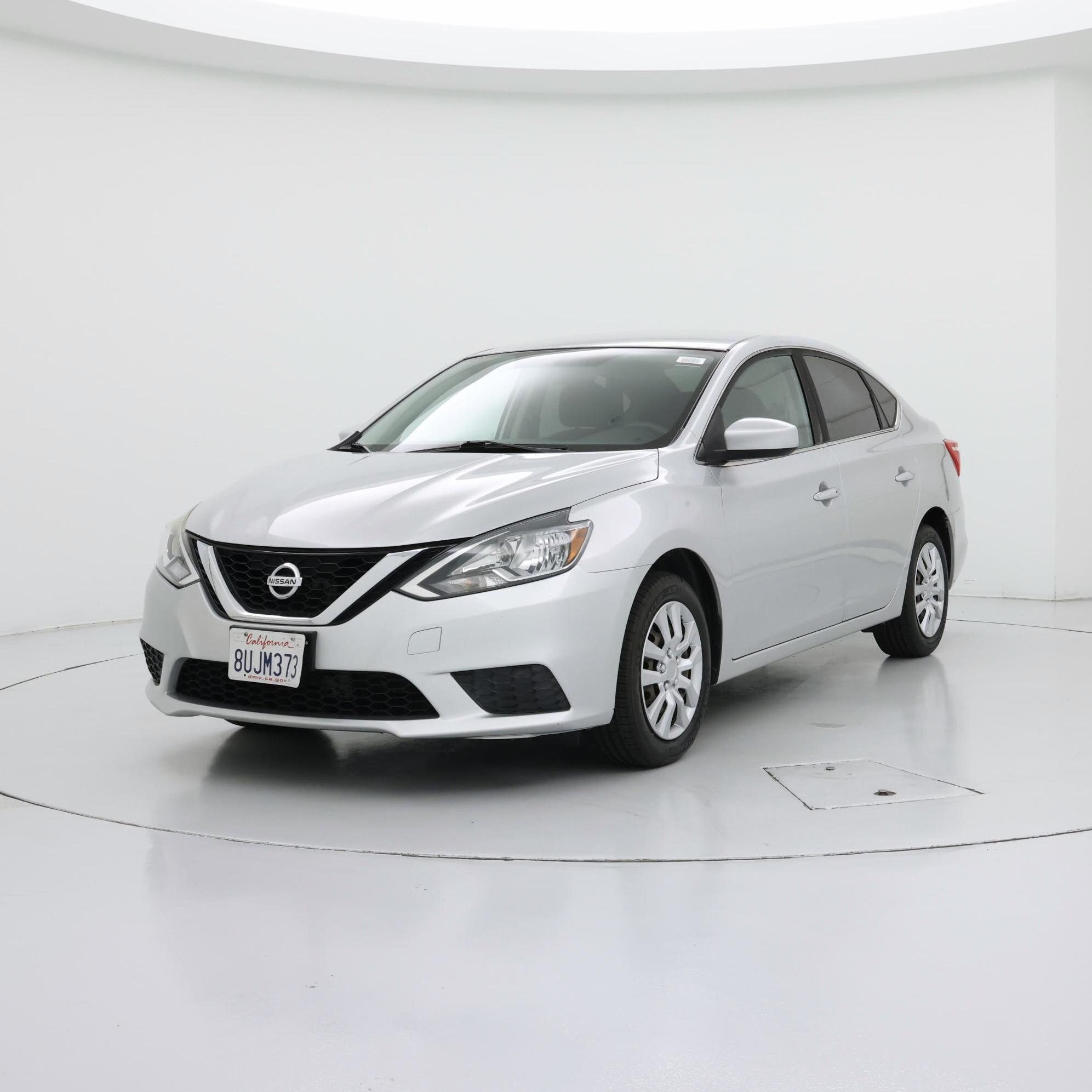 Thumbnail: 2017 Nissan Sentra - 4
