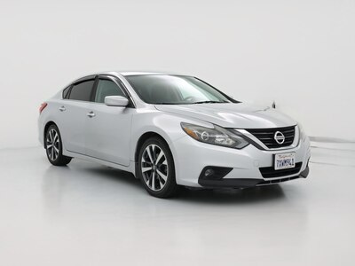 2016 Nissan Altima SR -
                Fairfield, CA