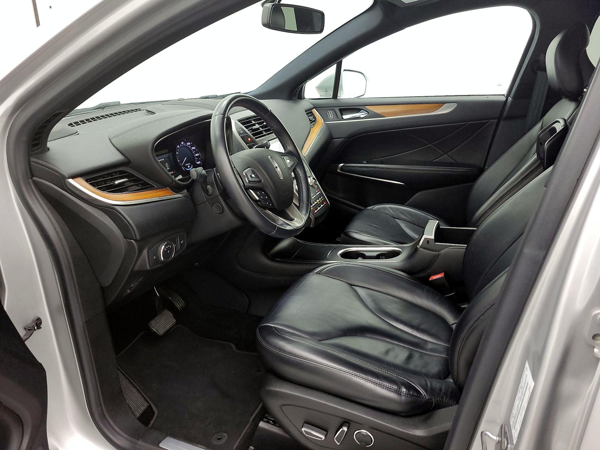 Thumbnail: 2019 Lincoln MKC - 11