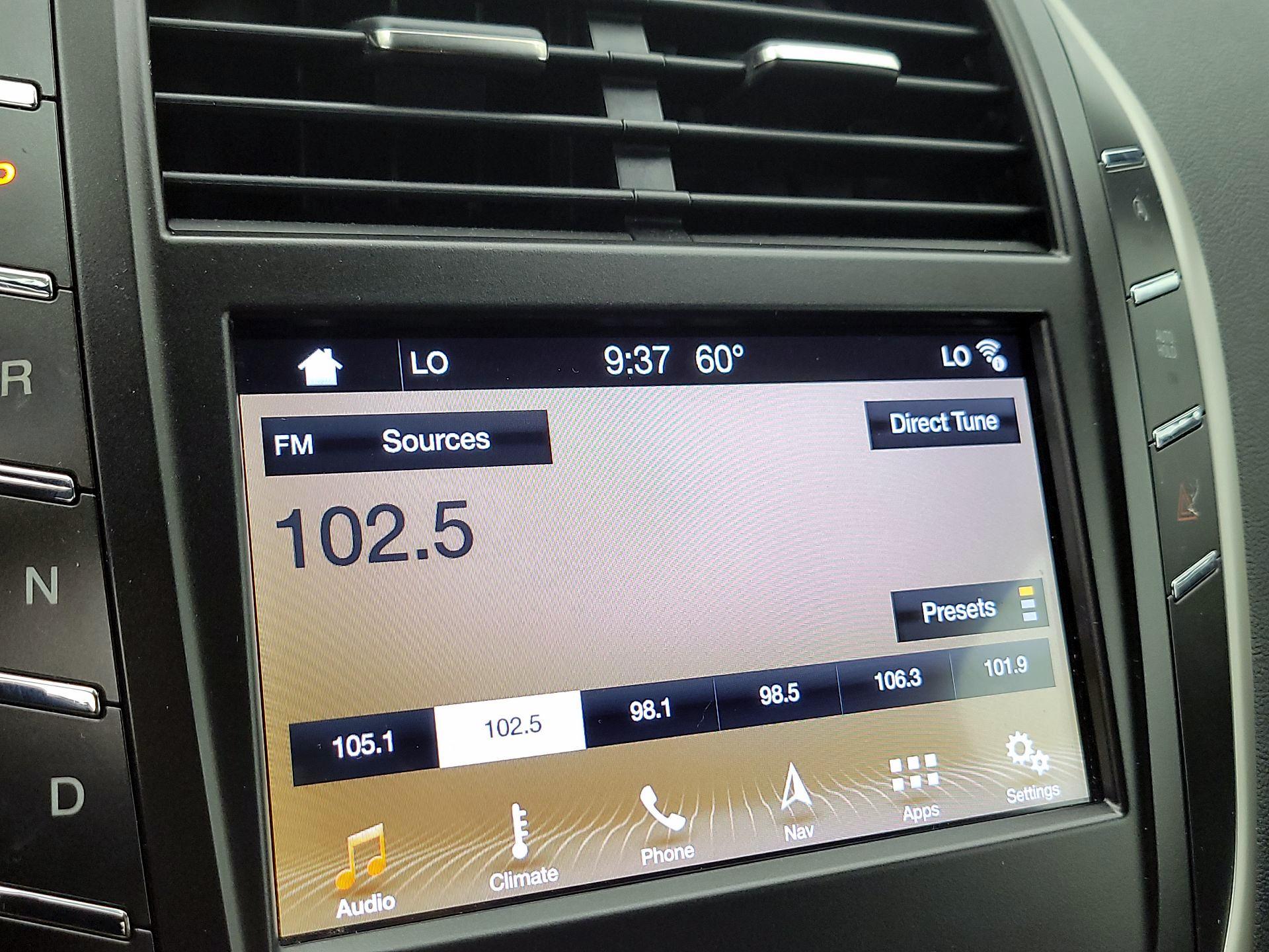 Thumbnail: 2019 Lincoln MKC - 16