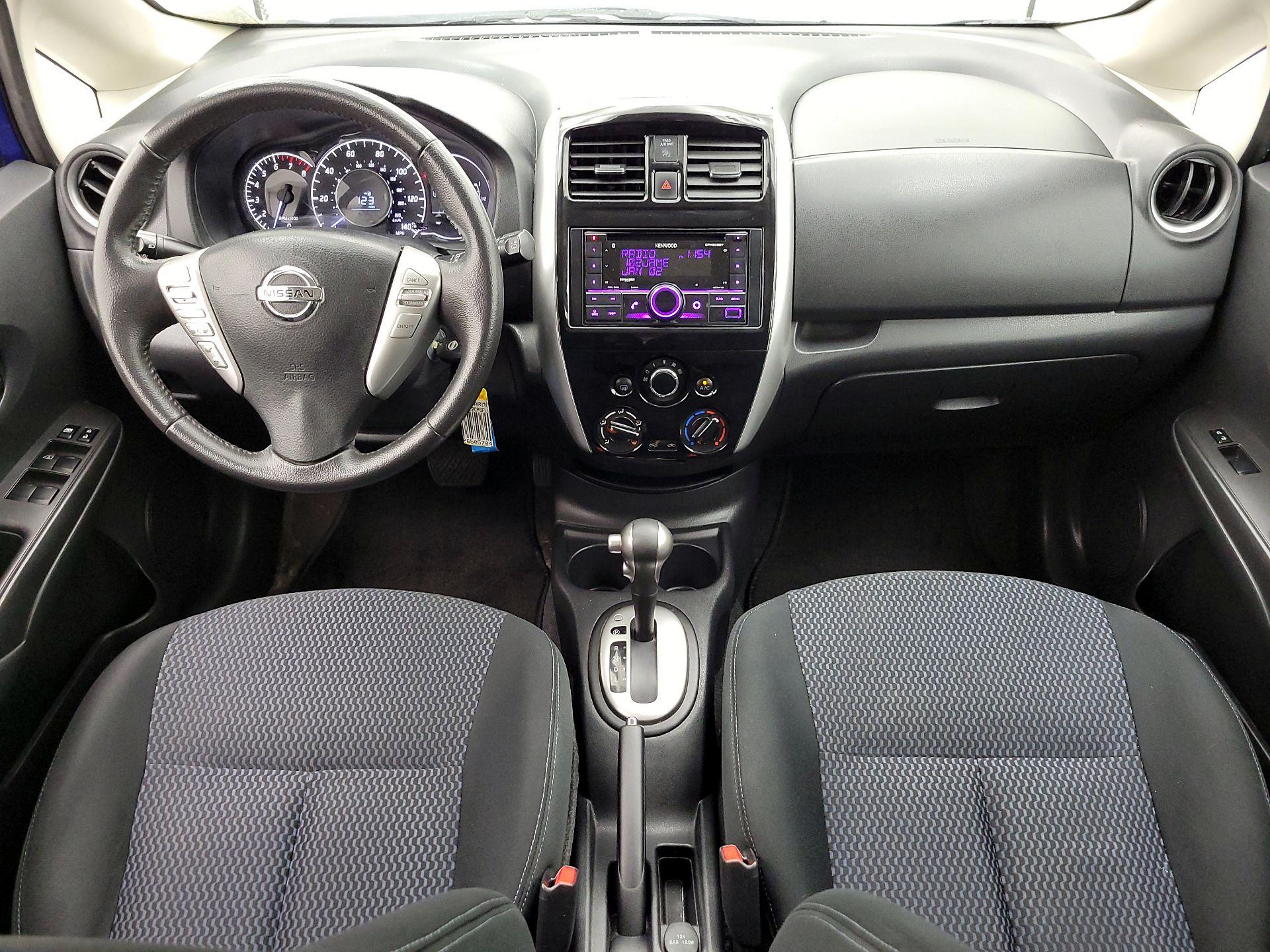 Thumbnail: 2015 Nissan Versa Note - 9