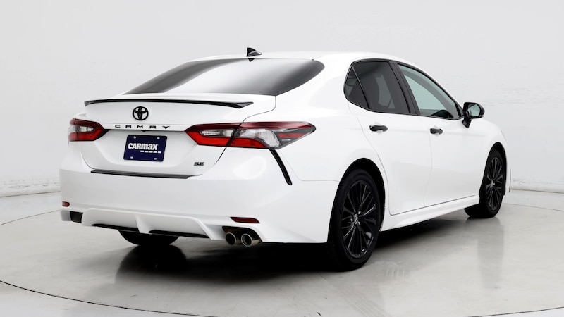 2022 Toyota Camry SE 8