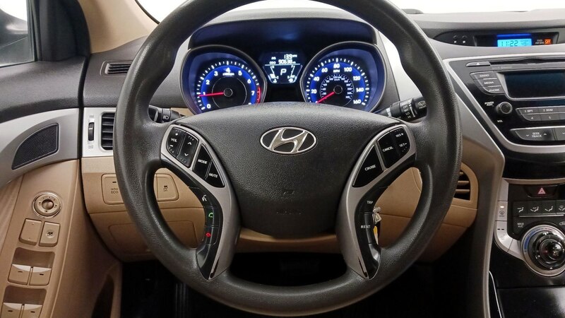 2013 Hyundai Elantra GLS 10