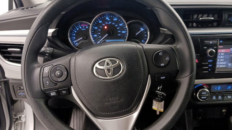 2016 Toyota Corolla LE 10