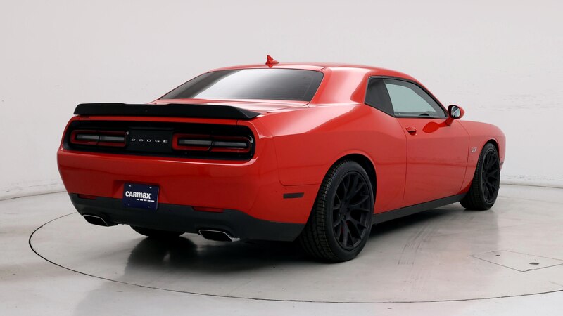 2016 Dodge Challenger SRT 8