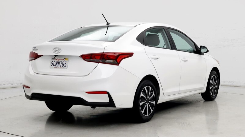 2022 Hyundai Accent SE 8